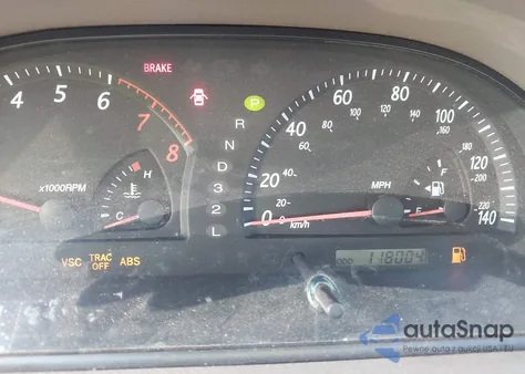 2004 Toyota Camry Xle V6 из США, поврежденный, VIN 4T1BF30K74U588693